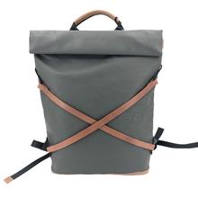 Aunts & Uncles YOKOHAMA Japan Rucksack gravity grey grau von Aunts & Uncles
