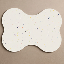 Tierbedarf | New Party Bone Futtermatte für Hunde – Weiß von Egg Back Home