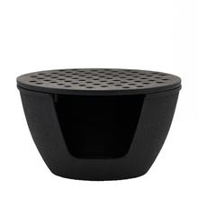 "Cast" Stövchen aus Gusseisen von Nicolas Vahé von Nicolas Vahé