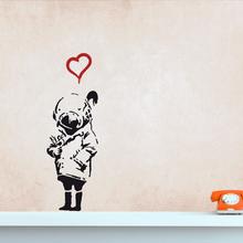BANKSY Wandtattoo TANK GIRL MIT VOGEL Streetart  von Urban ART Berlin