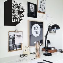 THIS MOMENT IS YOUR LIFE Wandsticker Typo Design 