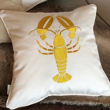 Kissen Hummer Weiß Gold 45x45 von chillisy®