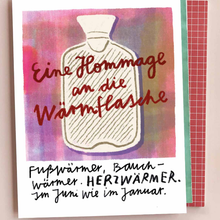Silke Schmidt Druck Wärmflasche von Silke Schmidt
