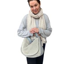 Coccinelle Handtasche Velour grau von Coccinelle