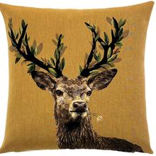 Kissen Tiroler Hirsch mit Edelweiss 45x45 cm von Mars & More