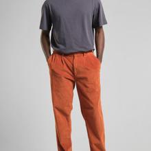 Dedicated Pants Vallen Corduroy Cinnamon Orange Cordhose Herren zimtorange von Dedicated